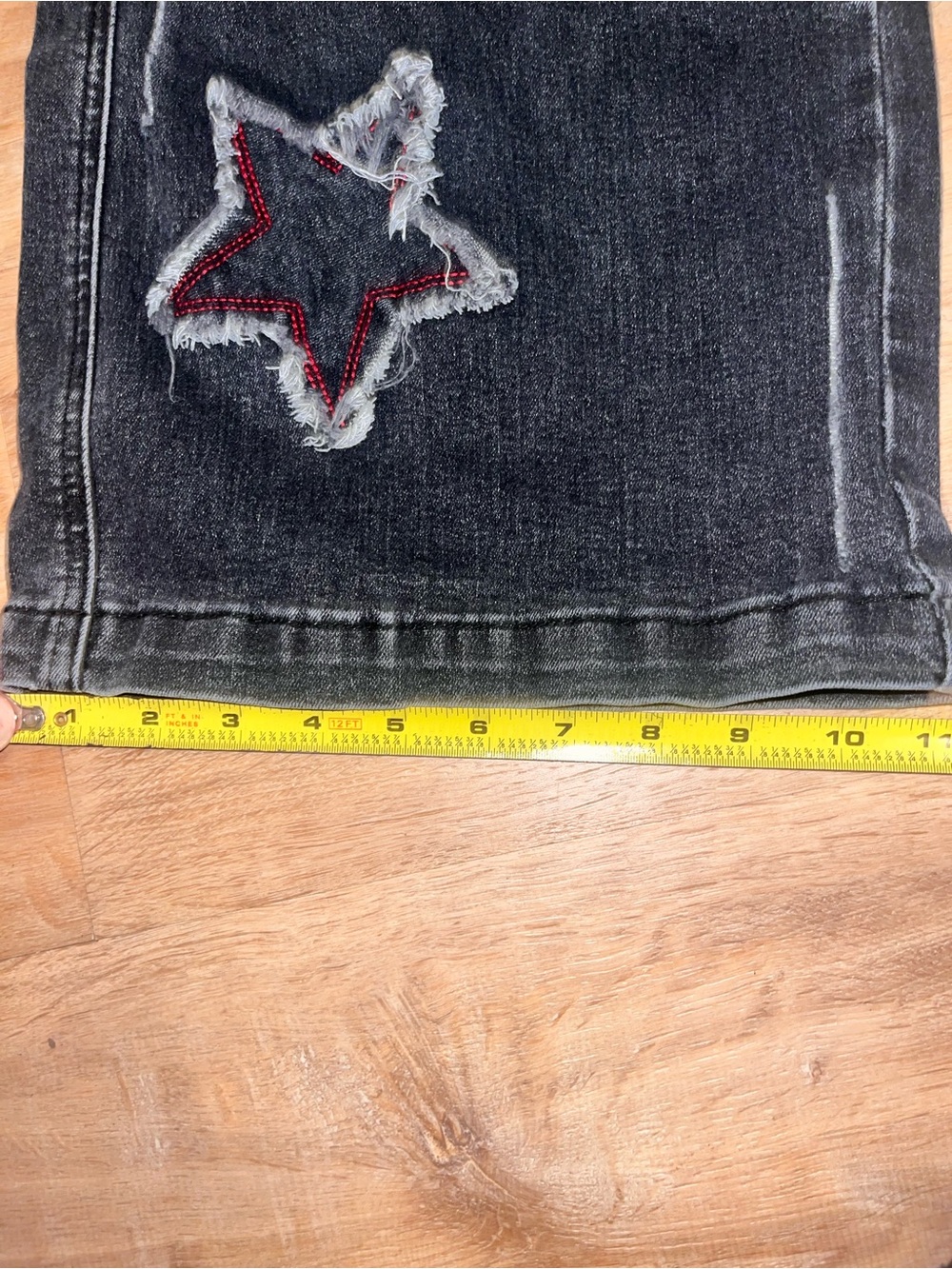 Hot Topic Black Washed Star Patch Wide-Leg Jeans - Picture 3 of 5